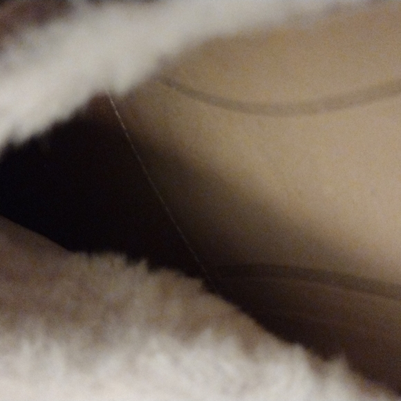 UGG Sheepskin Clogs Slides Slippers - Picture 13 of 13